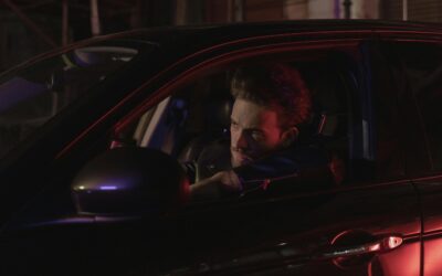 The 2AM Trapped Driver: Why Your Response Time Is Your Reputation